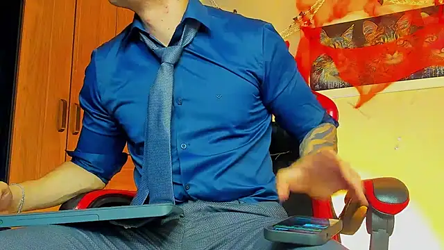 ALPHA_DOMINUS_ webcam