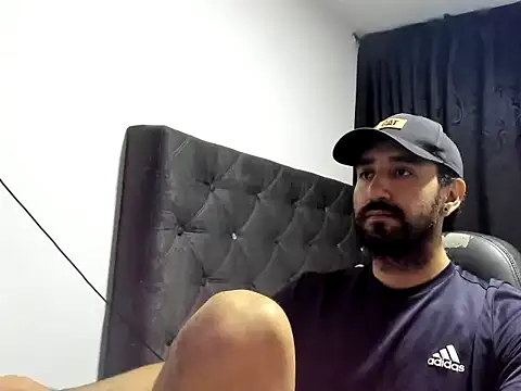 coolfriki webcam