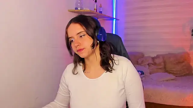 Emily_Lindey webcam