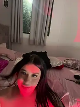 Aliciawhitee webcam