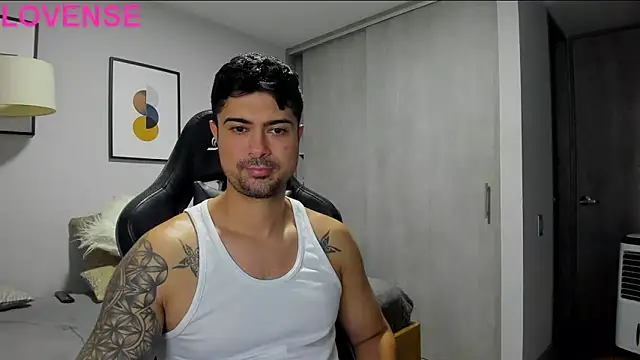 Dante_Storm webcam