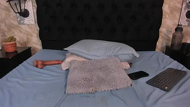 Lucio__Fox webcam