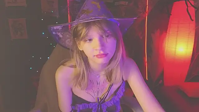 LitaBrom webcam