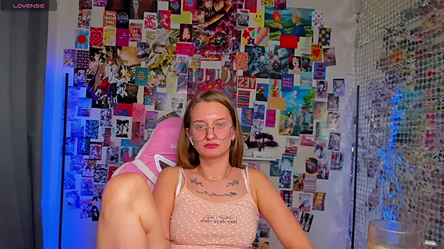 Maryyy_May webcam
