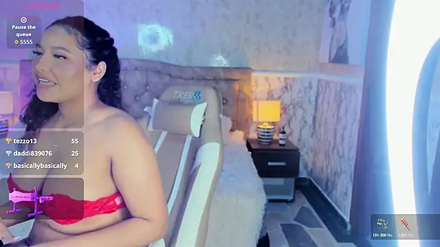 KinkyWhitney webcam