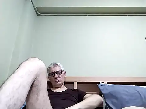BIGUNCUTHARDCOCK