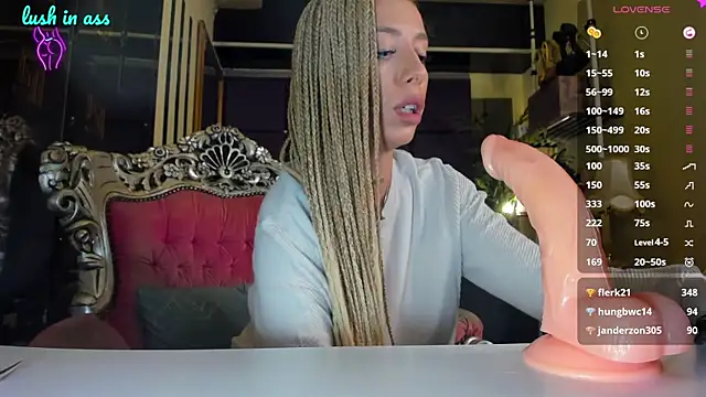 spicyxmilf webcam