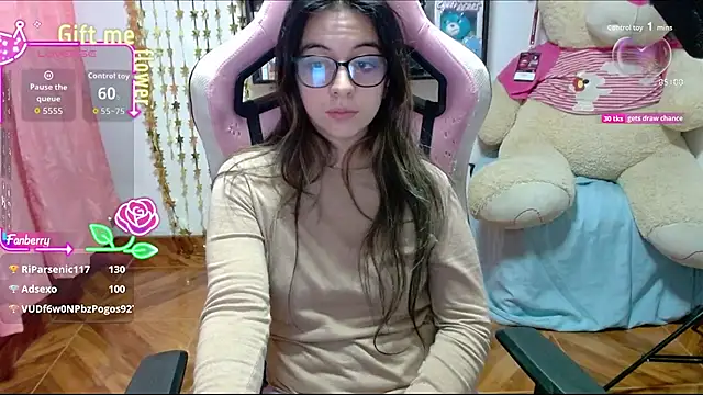 Maggie_Fox3 webcam