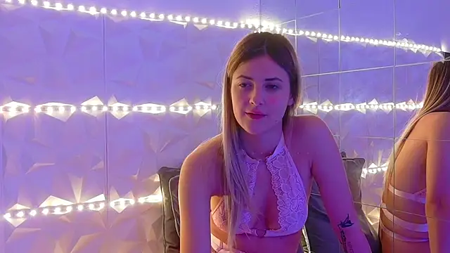 Aishha_ webcam