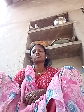 Cm_pooja webcam