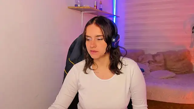 Emily_Lindey webcam