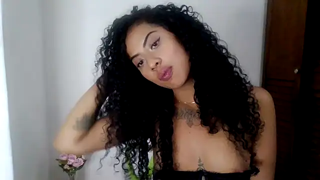 samay_cole webcam