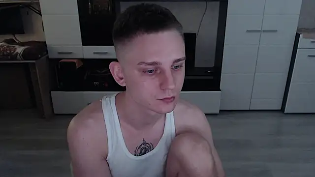 angryzan webcam