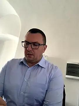 Mike8523 webcam