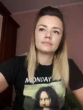 KrissSexi webcam