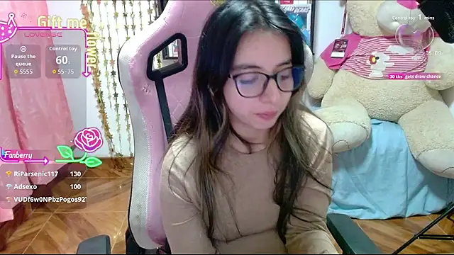 Maggie_Fox3 webcam