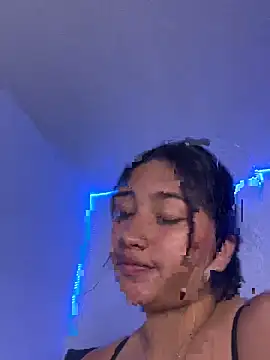 Abril_luxury webcam