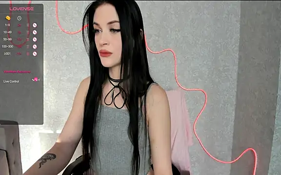 Molly_Crystall