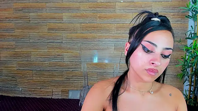Cupcake_Izzy webcam