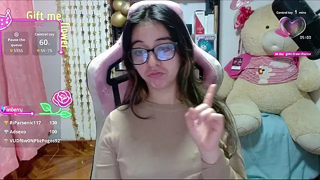 Maggie_Fox3 webcam