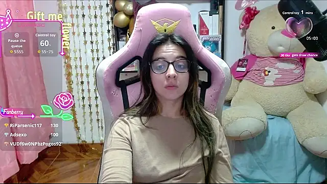 Maggie_Fox3 webcam
