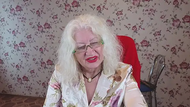 Maya_Mayflower webcam
