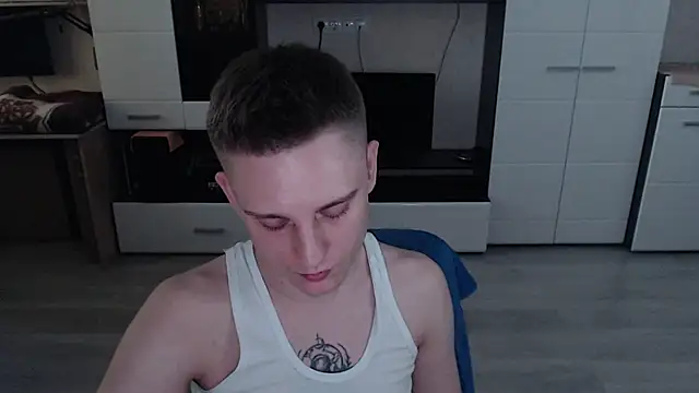 angryzan webcam