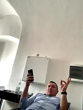 Mike8523 webcam