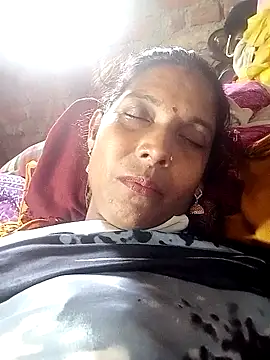 Savita992 webcam