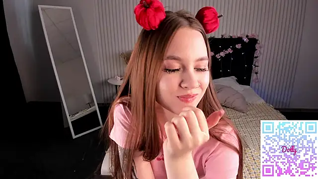 Dolly_Gleam webcam