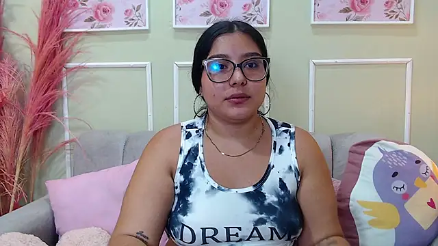 curvydelicios_zoe webcam