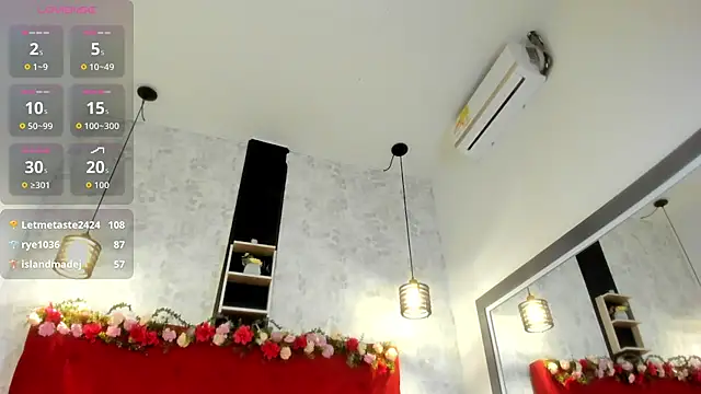 SarahEscobarr webcam