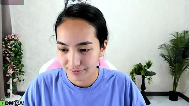 FlirtyAura webcam