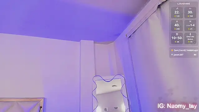 Naomy_tay1