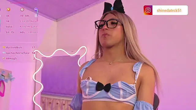 Shinedark_tay1