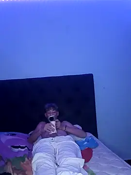 CUB4N1TX_xx webcam