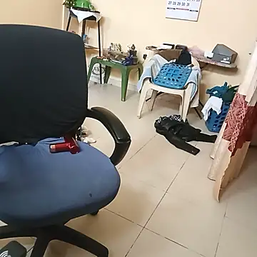 femboyslqueen webcam