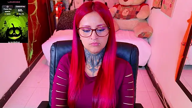 meghan_nill webcam