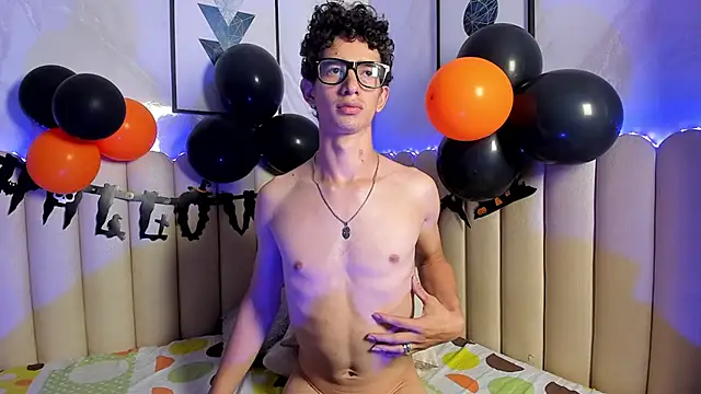 Sasha_Blazes webcam