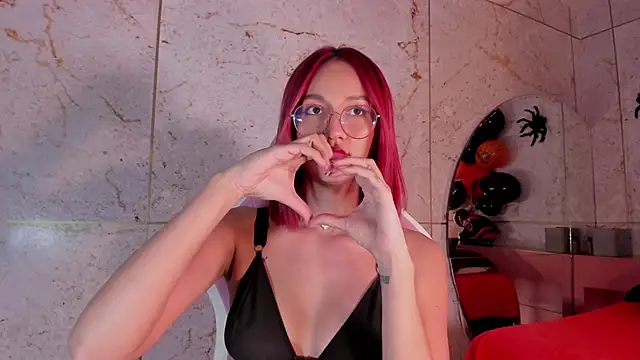 daphne_courtis webcam