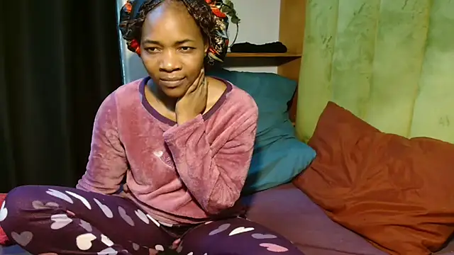 Keishaa-77 webcam