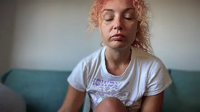 Reddgiirl webcam