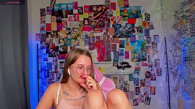 Maryyy_May webcam