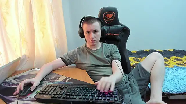 iliaskrislove webcam
