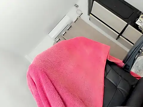 selene14 (T teen) - lets cum together!!!!!