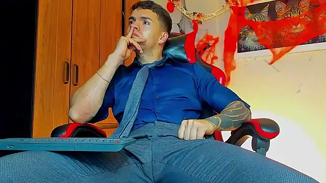 ALPHA_DOMINUS_ webcam