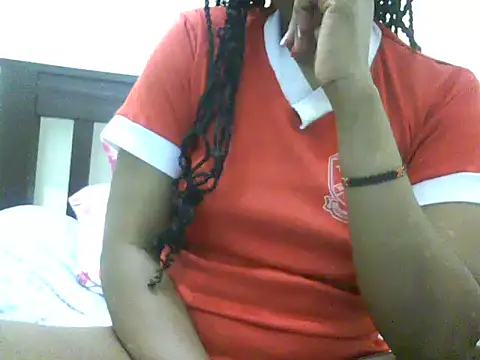 Baby_brown webcam