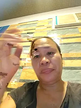 squirtshantal webcam