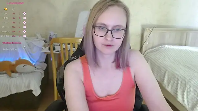 Agatha_Mott webcam