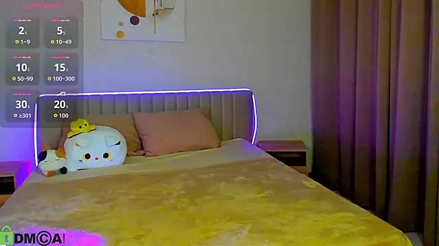 elle_one webcam